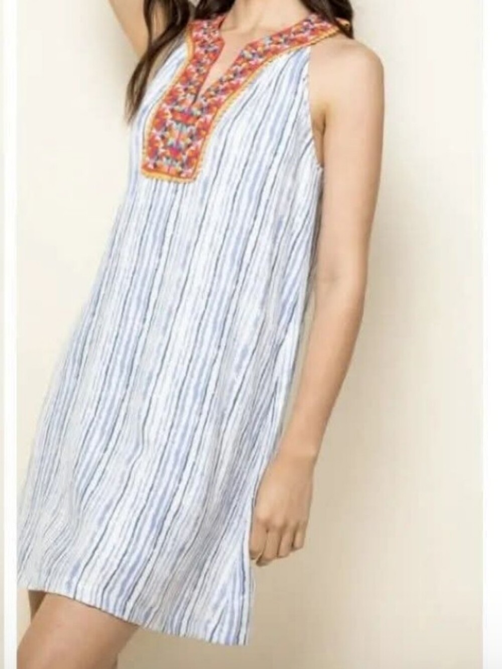 THML‎  Embroidered Halter Dress Sleeveless White Blue SzM Summer Vacation - Picture 14 of 15